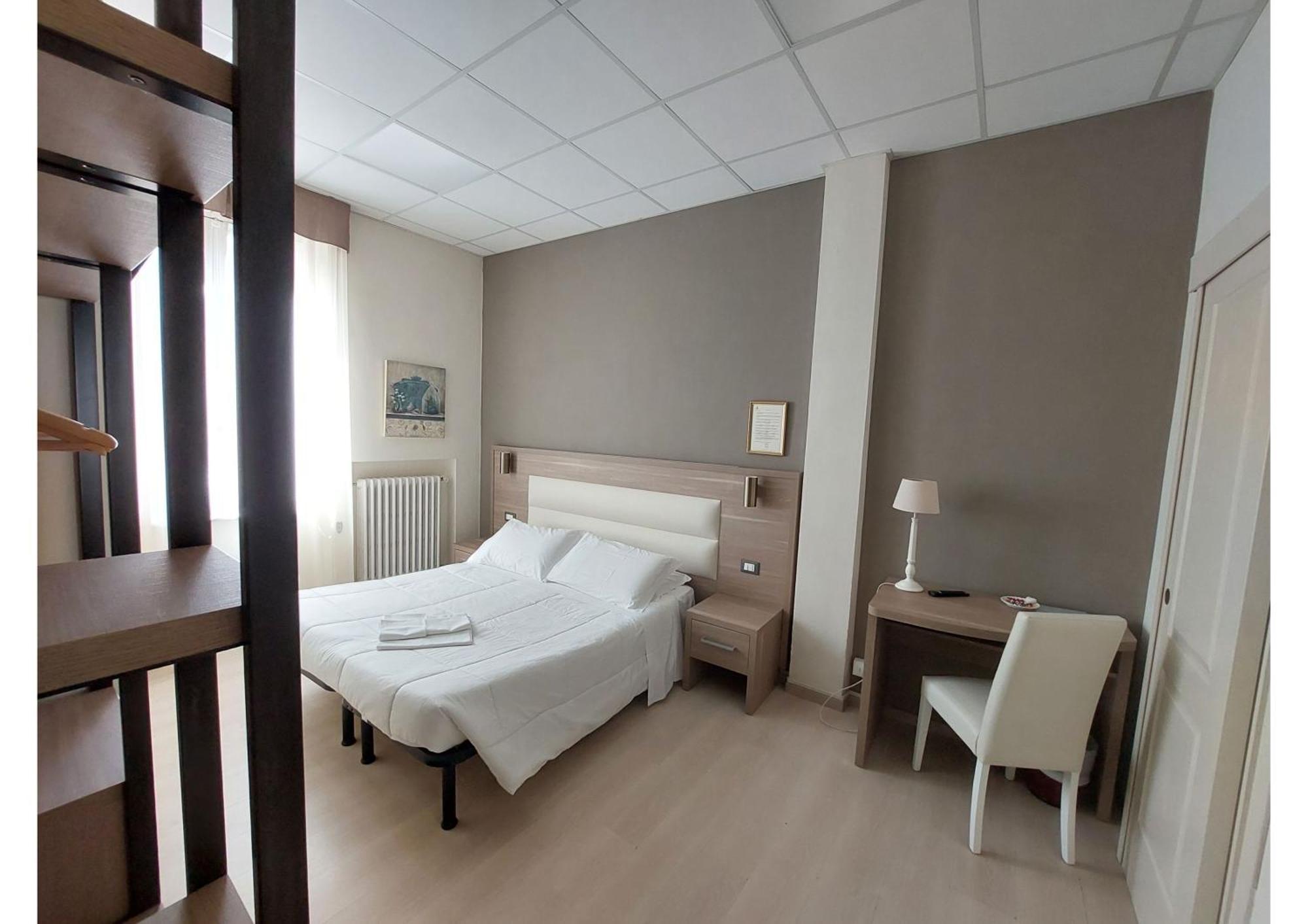 Hotel Tina Diano Marina Exterior photo